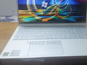 New Laptop Dell 16GB Intel Core i7 SSD 512GB