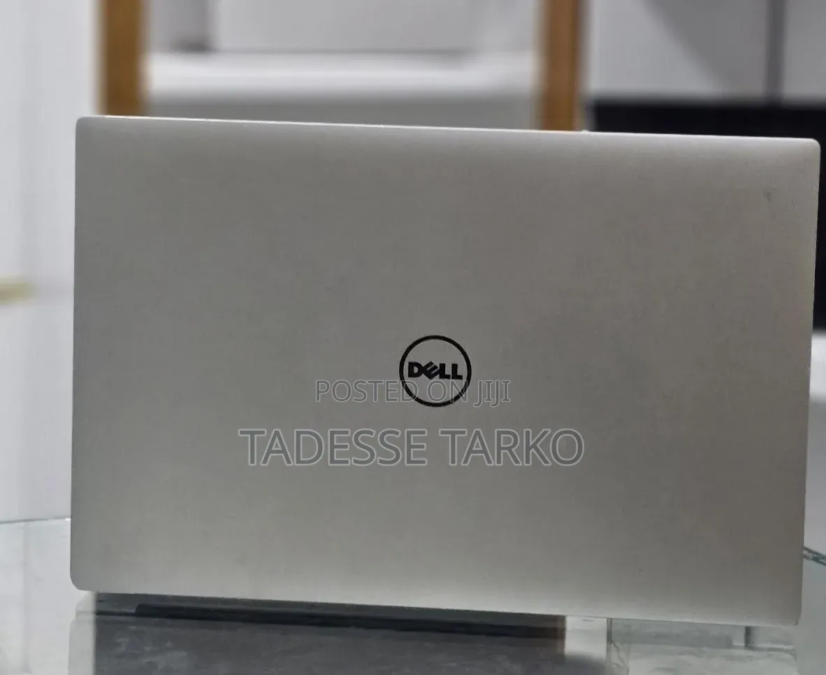 New Laptop Dell Precision 5530 16GB Intel Core i7 SSD 512GB