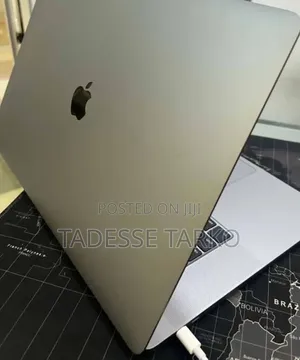 New Laptop Apple MacBook Pro 2019 16GB Intel Core i9 SSD 512GB
