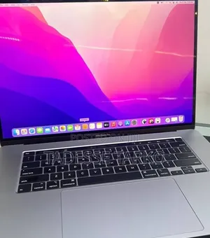 New Laptop Apple MacBook Pro 2019 16GB Intel Core i9 SSD 512GB