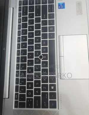 New Laptop HP EliteBook 840 G8 16GB Intel Core i7 SSD 512GB
