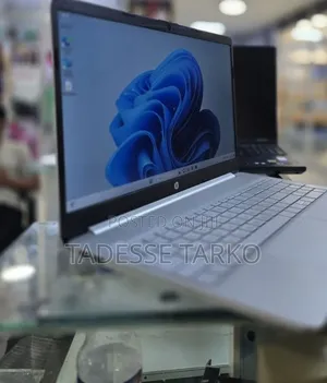 New Laptop HP Stream Notebook 8GB Intel Core i7 SSD 512GB