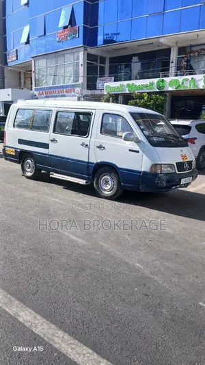Mercedes-Benz Sprinter 2001 Silver