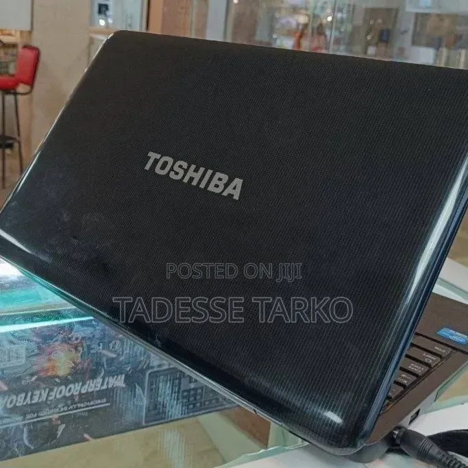 New Laptop Toshiba Satellite C55 4GB Intel Core i3 HDD 500GB