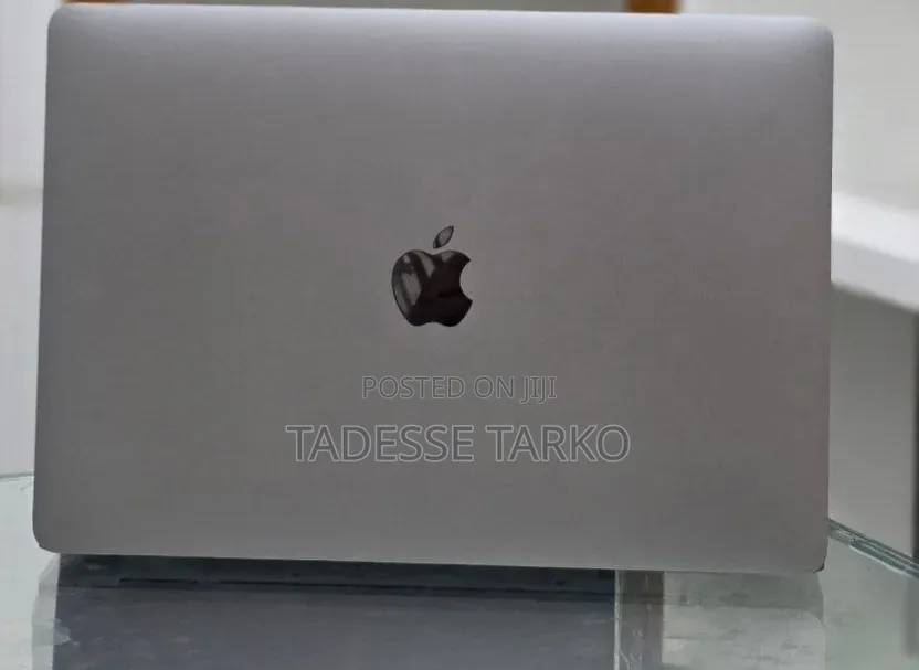 New Laptop Apple MacBook Air 2020 M1 16GB Apple M1 SSD 256GB