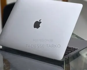 New Laptop Apple MacBook Air 2020 M1 16GB Apple M1 SSD 256GB