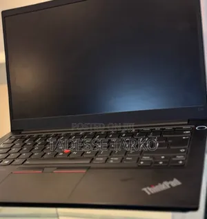 New Laptop Lenovo 8GB Intel Core i5 SSD 512GB