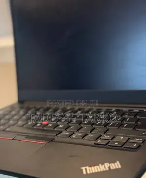 New Laptop Lenovo 8GB Intel Core i5 SSD 512GB