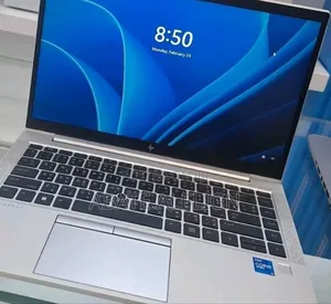 New Laptop HP EliteBook 830 G8 16GB Intel Core i5 SSD 512GB