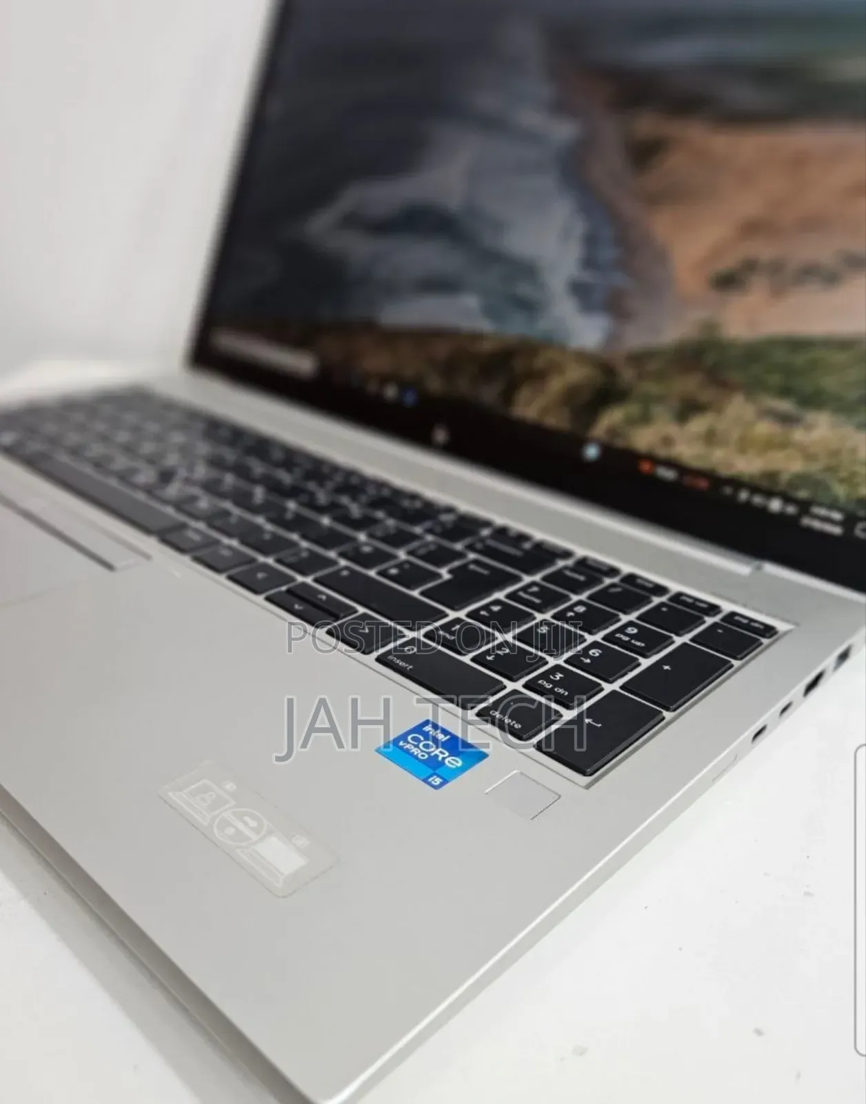 New Laptop HP EliteBook 850 G8 16GB Intel Core i5 SSD 512GB