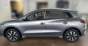 BYD E2 43 kWh 94 hp FWD 2025 Gray