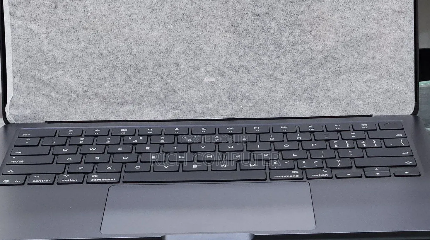 New Laptop Apple MacBook Pro 2024 M4 14-inch 16GB Apple M4 SSD 256GB