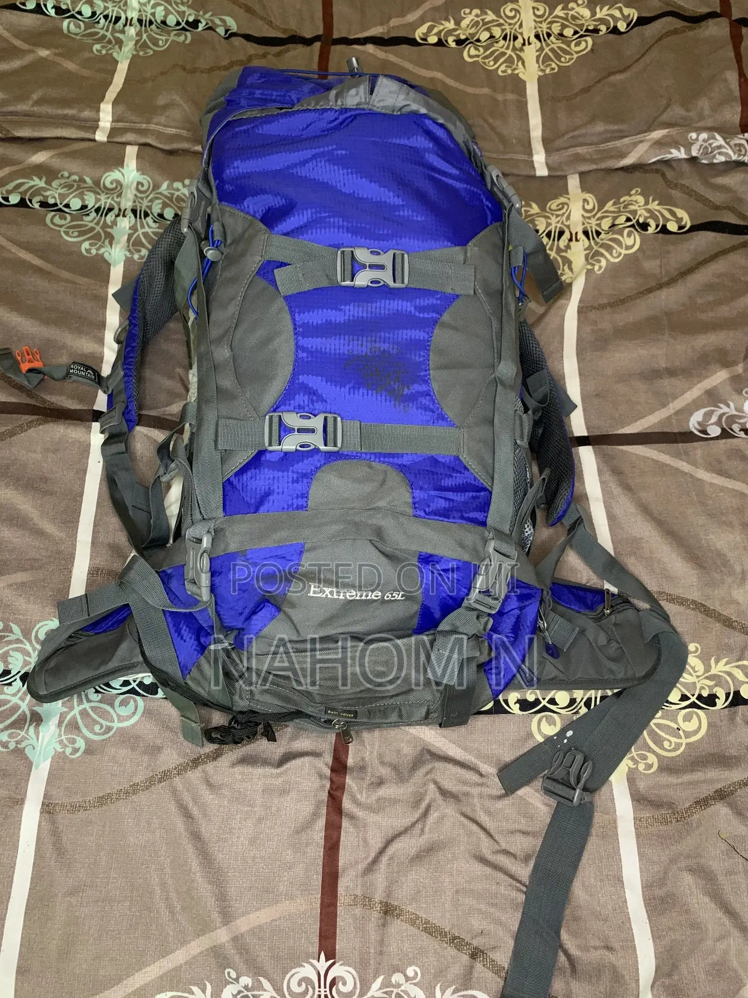 This Is a Royal Mountain Hiking Backpack.