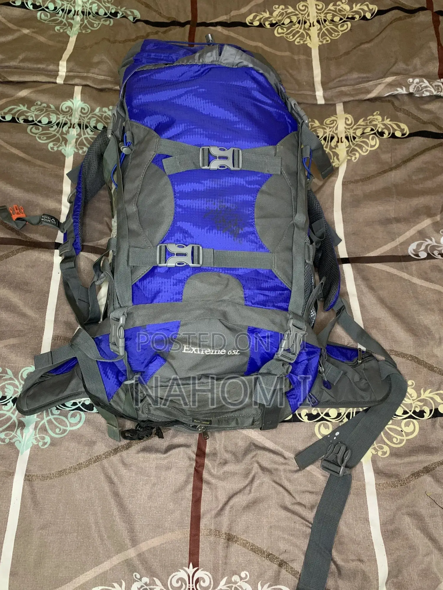This Is a Royal Mountain Hiking Backpack.