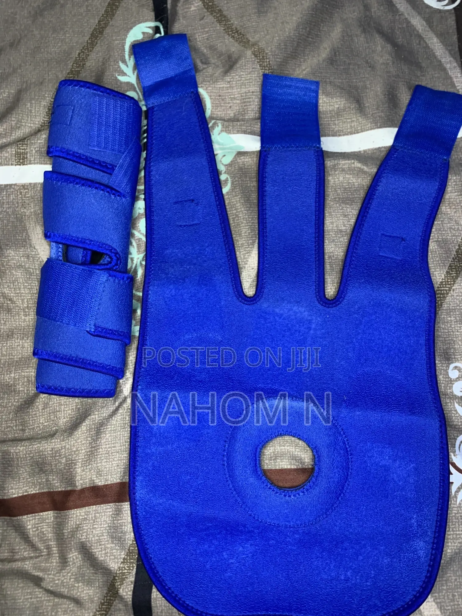 Open Knee Support, Specifically