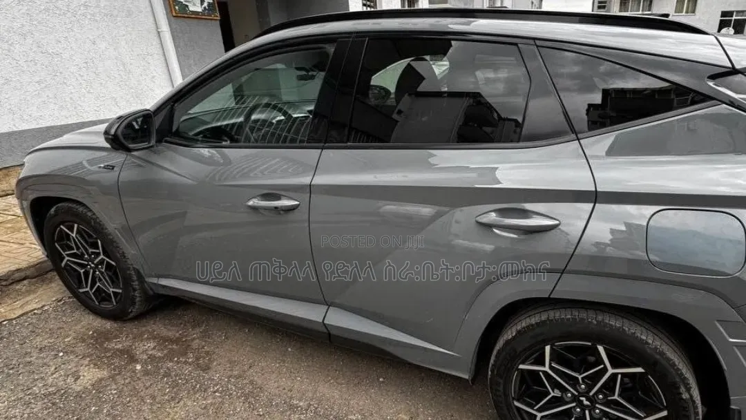Hyundai Tucson Hybrid 2022 Gray