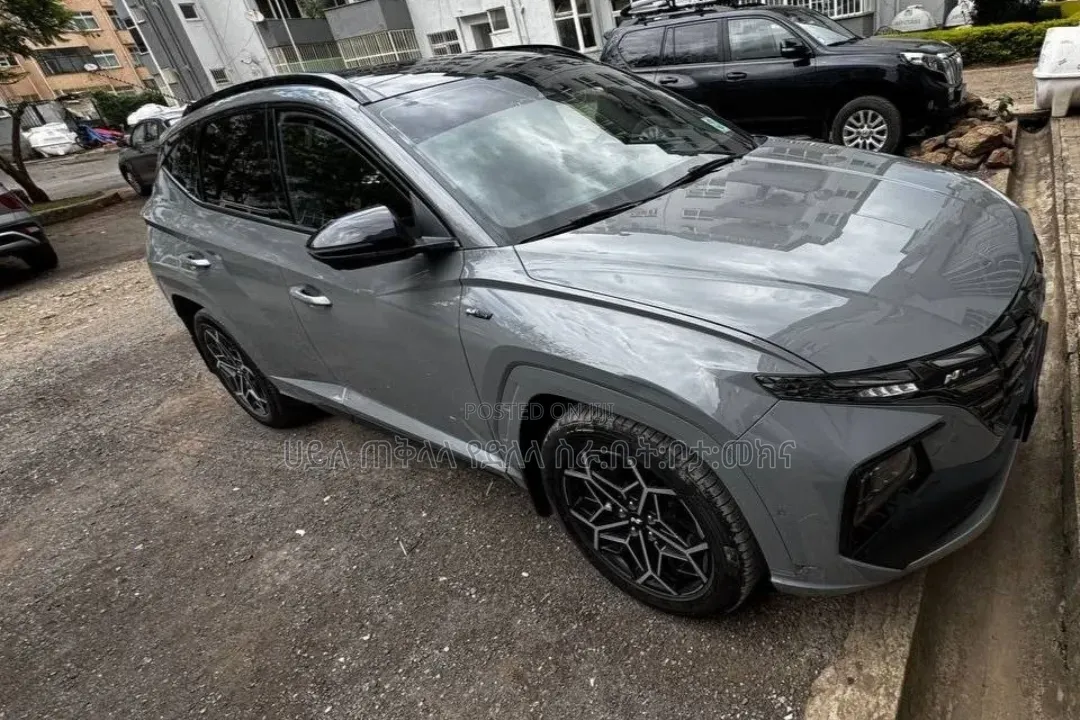 Hyundai Tucson Hybrid 2022 Gray