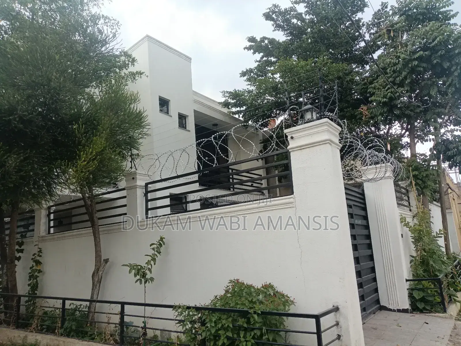 Furnished 7bdrm House in Dukam, East Shewa for sale