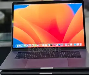 New Laptop Apple MacBook 16GB Intel Core i7 SSD 512GB