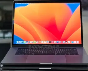 New Laptop Apple MacBook 16GB Intel Core i7 SSD 512GB