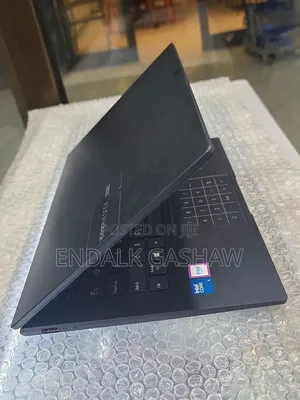 New Laptop Asus VivoBook 15 X505BA 16GB Intel Core i5 SSD 512GB