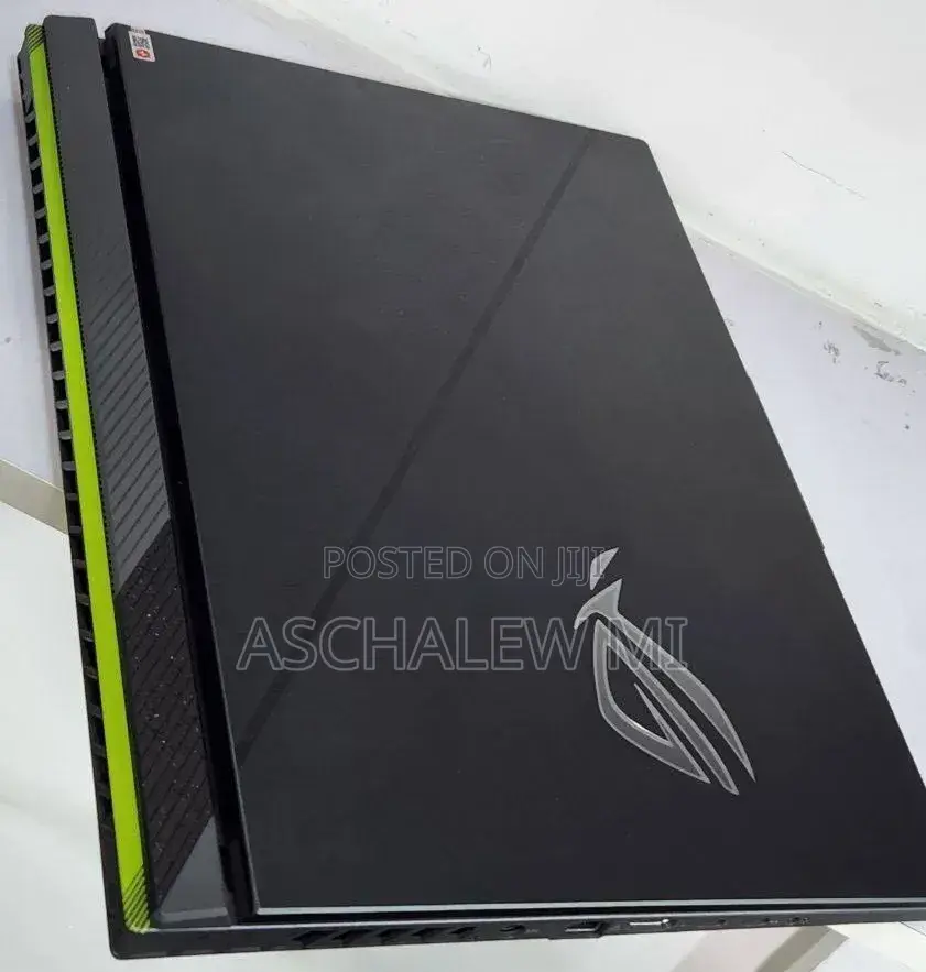 New Laptop Asus ROG Strix G16 G614 16GB Intel Core i9 SSD 1T