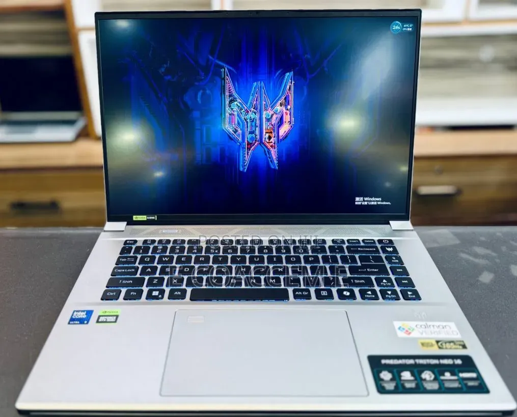 New Laptop Acer 32GB Intel Core Ultra 9 SSD 1T