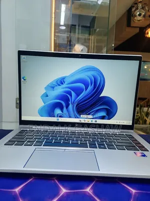 New Laptop HP EliteBook 840 G8 16GB Intel Core i7 SSD 512GB