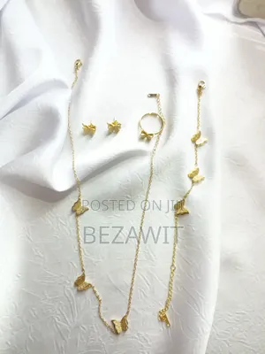 Butterfly Necklace Full Set