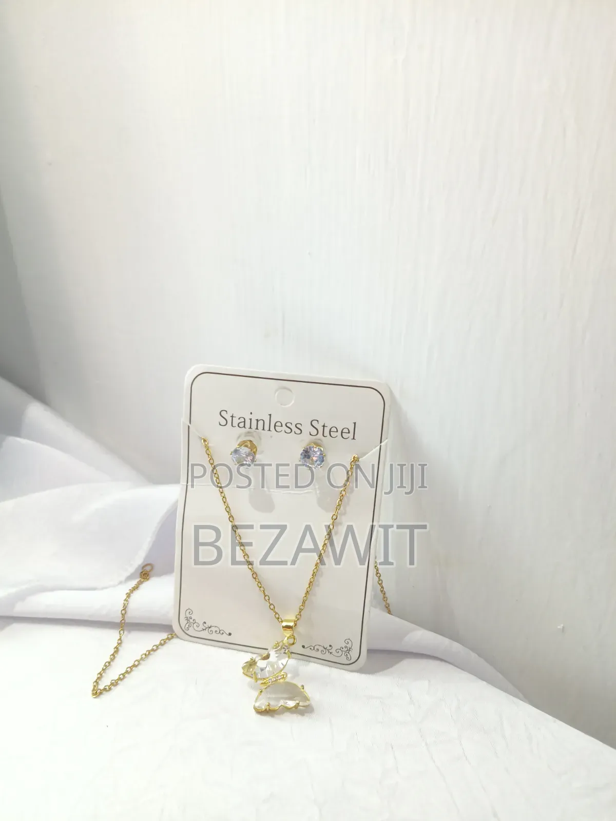 Butterfly Necklace With Earring