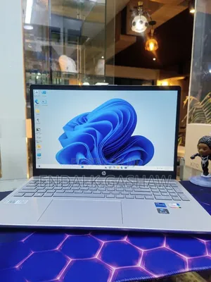 New Laptop HP Stream Notebook 16GB Intel Core i7 SSD 512GB