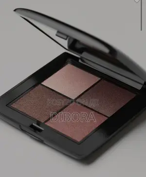 H M Eyeshadow Quad