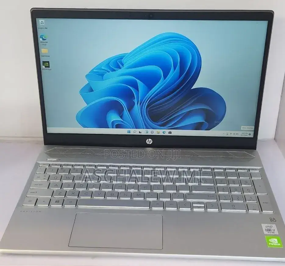 New Laptop HP Pavilion 15 16GB Intel Core i7 SSD 512GB