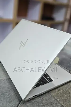 New Laptop HP EliteBook 840 G9 16GB Intel Core i7 SSD 512GB