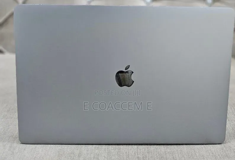 New Laptop Apple MacBook 32GB Intel Core i9 SSD 1T