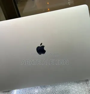 New Laptop Apple MacBook Pro 2018 16GB Intel Core i7 SSD 256GB