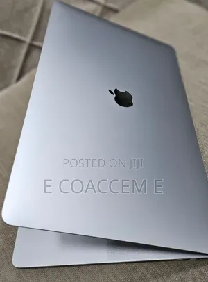 New Laptop Apple MacBook 32GB Intel Core i9 SSD 1T