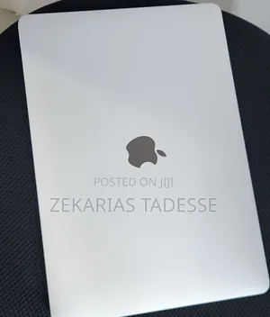 New Laptop Apple MacBook Pro 2020 M1 16GB Intel Core i7 SSD 512GB