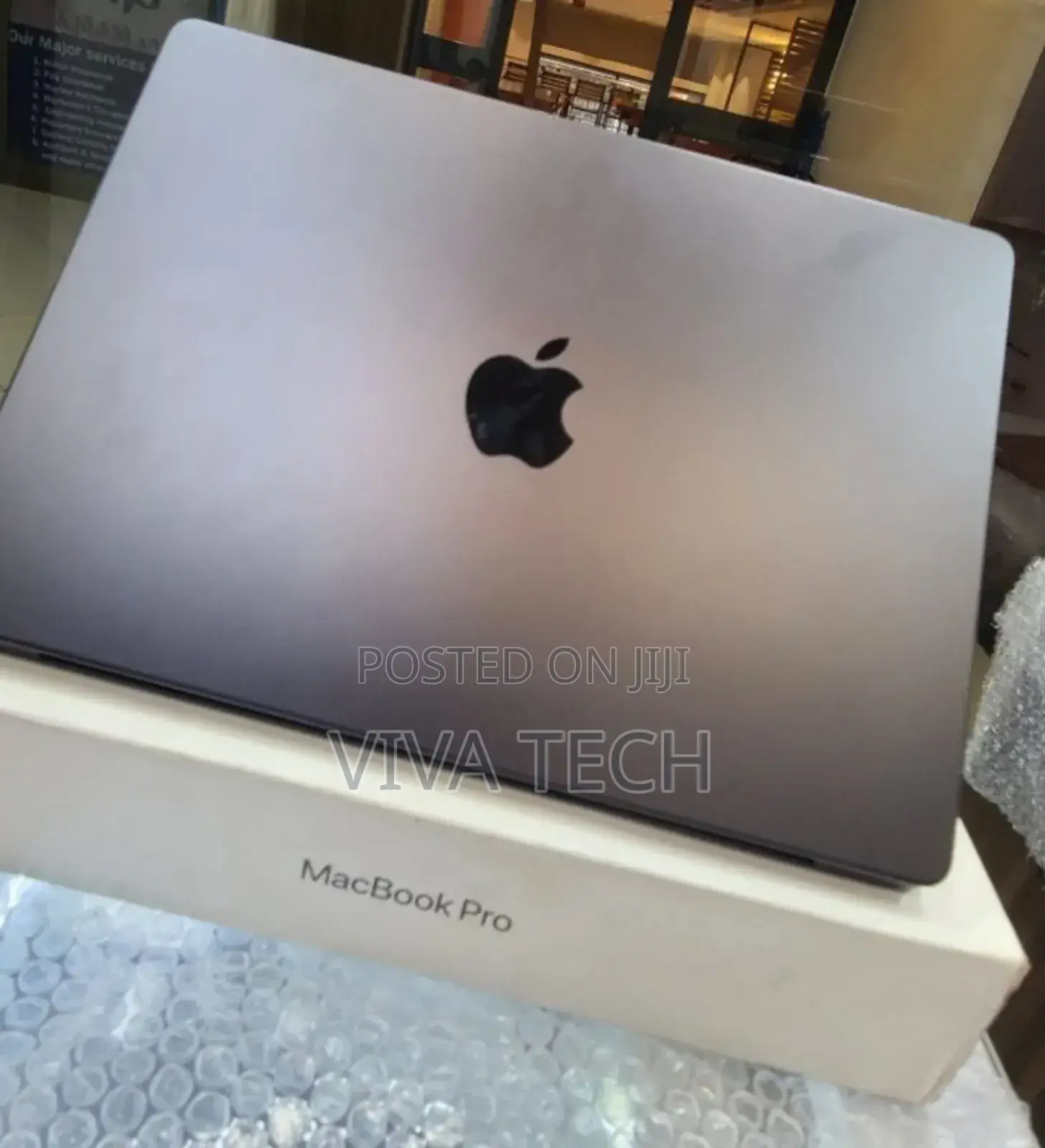 New Laptop Apple MacBook Pro 16GB Apple M5 Pro SSD 512GB