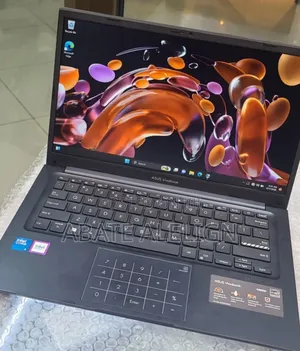 New Laptop Asus VivoBook F450CC 16GB Intel Core 5 SSD 512GB