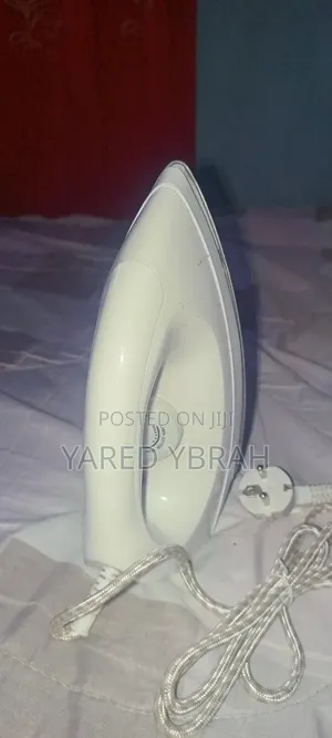 "Nikura Japan Traditional Steam Iron