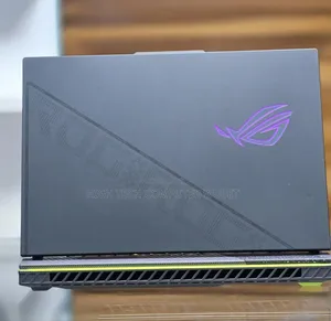 New Laptop Asus ROG Zephyrus G16 16GB Intel Core i9 SSD 512GB