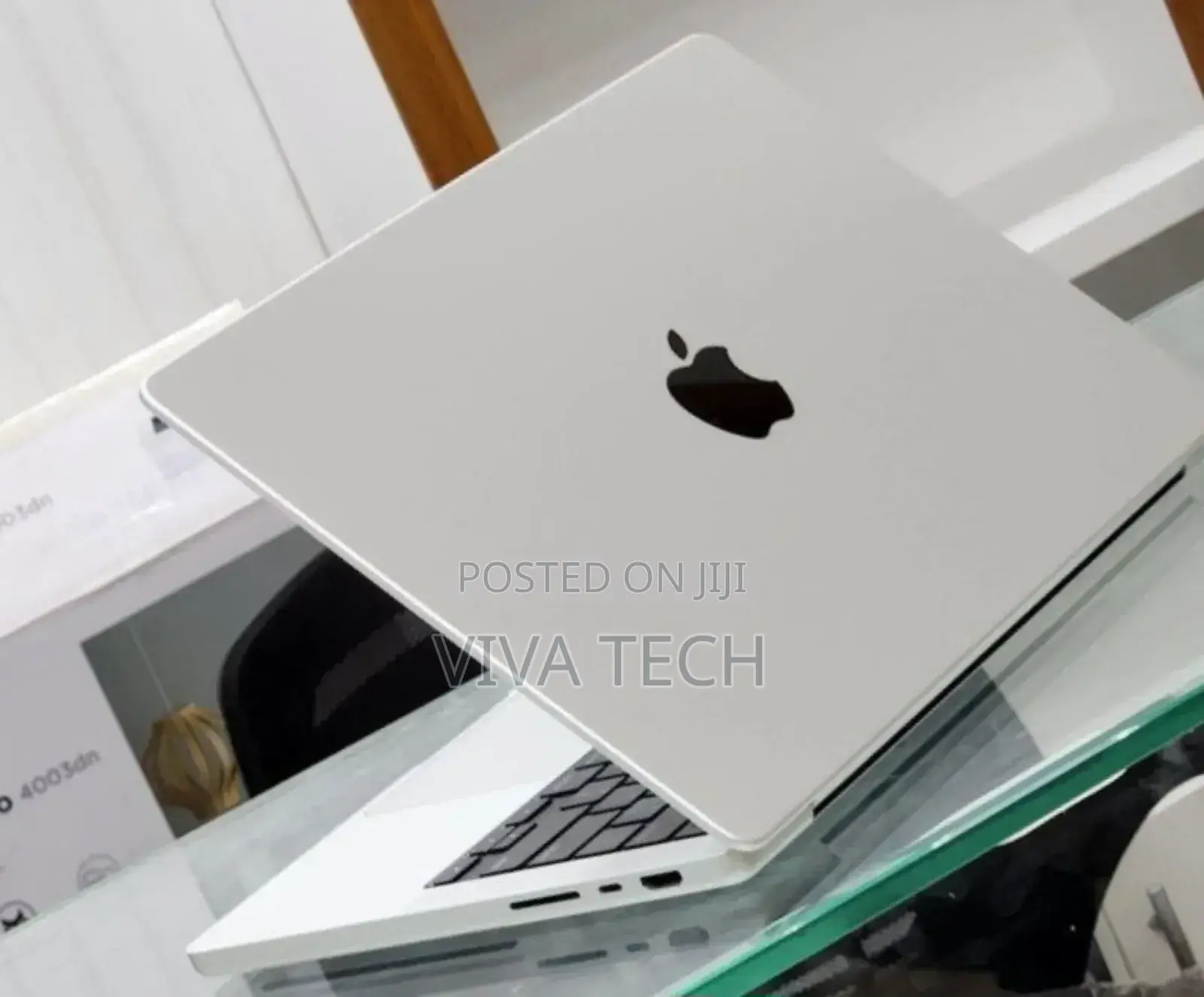 New Laptop Apple MacBook Pro M1 16GB Apple M1 Pro SSD 512GB