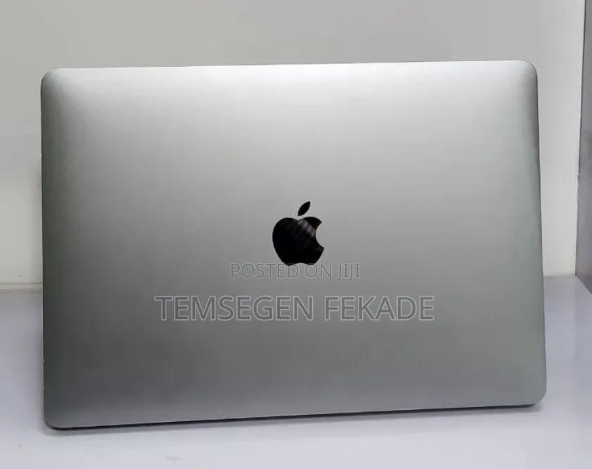 New Laptop Apple MacBook Air 2020 8GB Apple M1 SSD 256GB