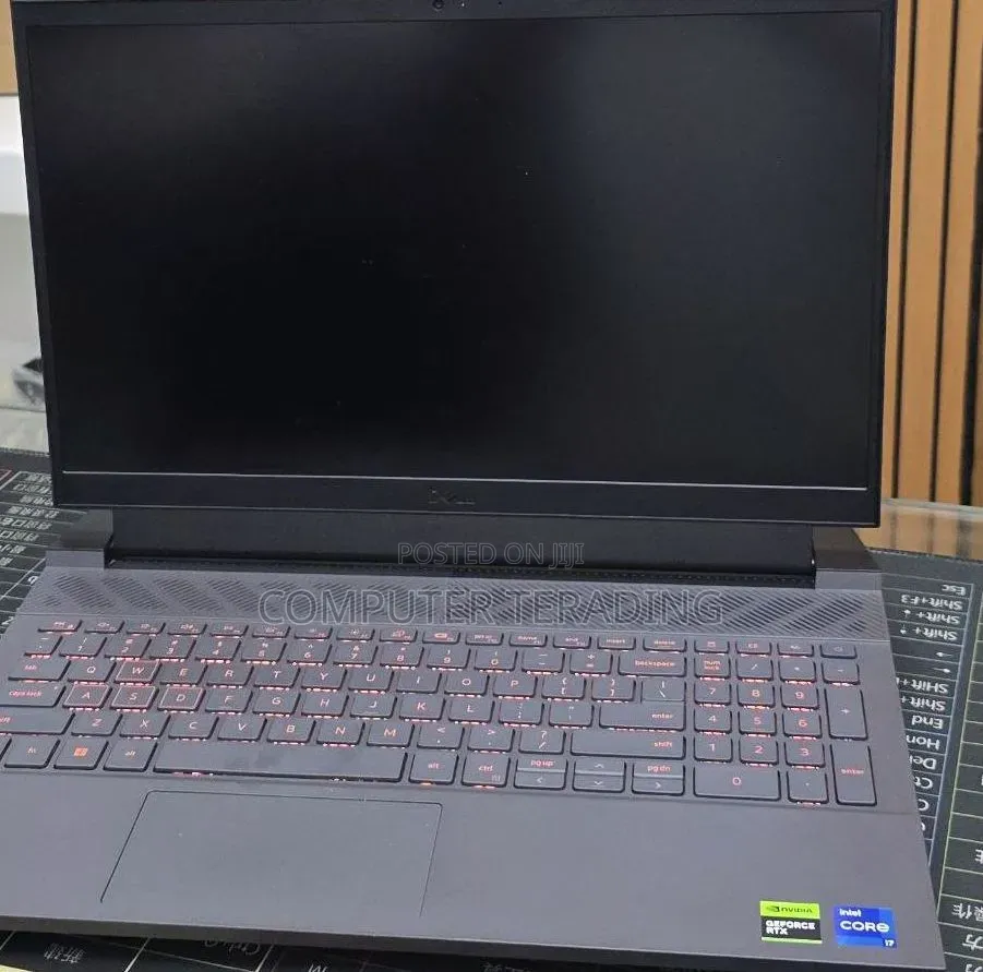 New Laptop Dell G15 5511 16GB Intel Core i7 SSD 1T