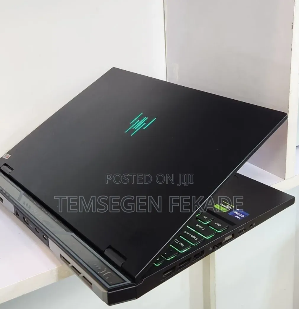 New Laptop Acer Predator Helios Neo 16 16GB Intel Core i9 SSD 1T
