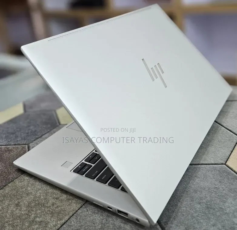 New Laptop HP EliteBook 840 G9 16GB Intel Core i7 SSD 512GB