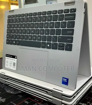 New Laptop HP OmniBook 5 Flip 16GB Intel Core 7 SSD 512GB