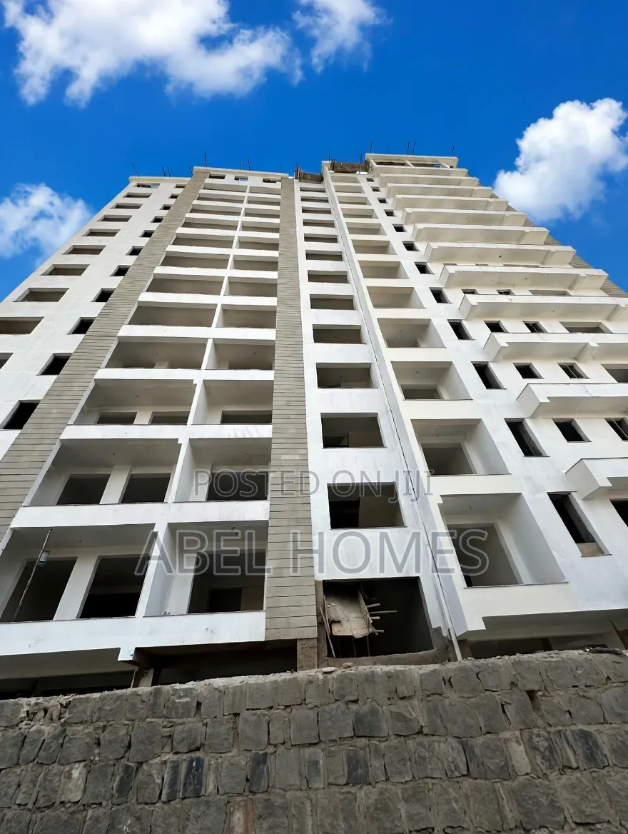 3bdrm Apartment in Cmc, Yeka for sale