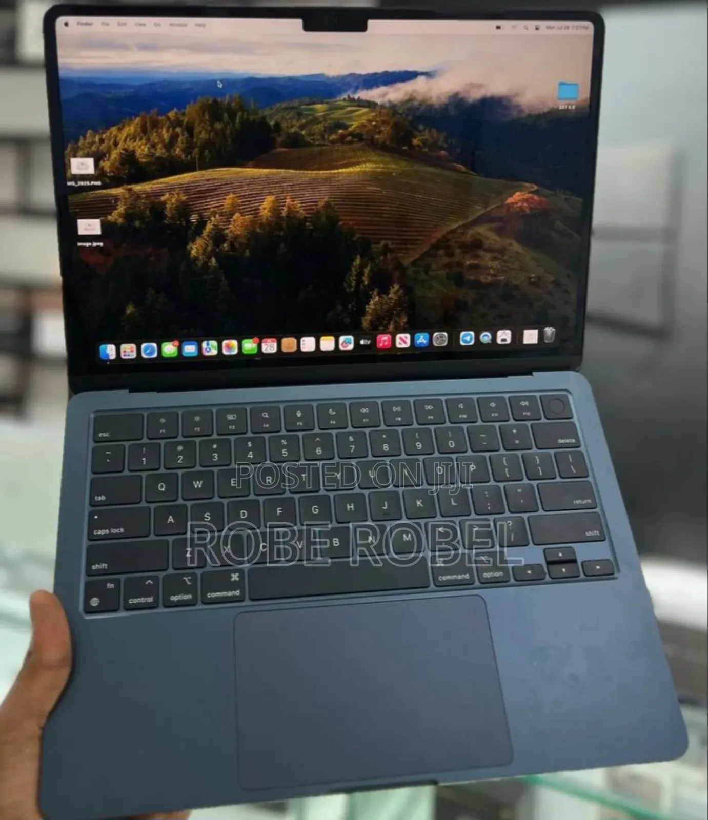 New Laptop Apple MacBook Air 2022 M2 8GB Intel Core M2 SSD 256GB